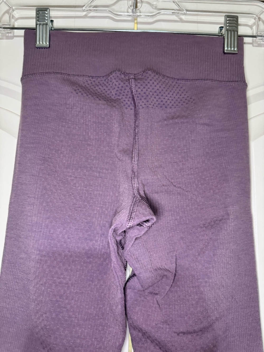 Lululemon Keep the Heat Thermal High-Rise Tight 28" in Purple Ash Size 4 - Picture 6 of 13